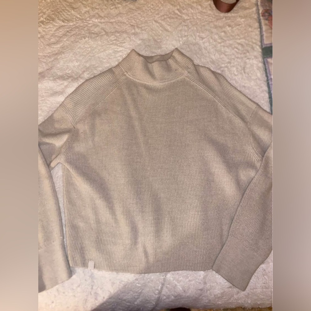 Lululemon Merino Wool Sweater